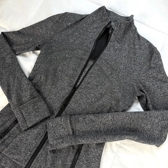 Lululemon Define Jacket Women's Size 4 Heather Gray Luon Full Zip Stretch Yoga - Picture 5 of 10